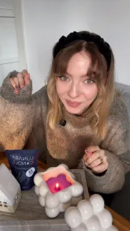 Leonie-LunaraCandle-thumb